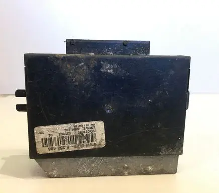 BMW 5 E39 Tow bar trailer control unit/module 61358352406 8352406