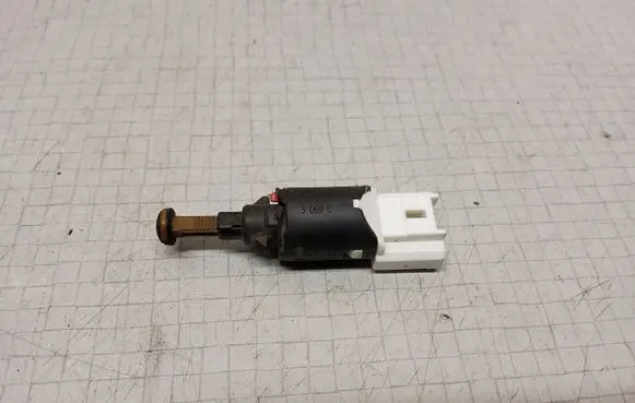 Citroen Berlingo Brake pedal sensor switch 9643478880