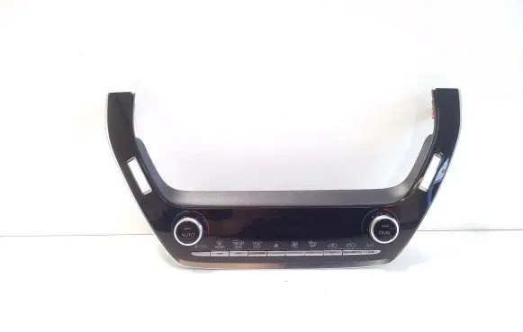 Toyota Corolla E210 E21 Climate control unit 5590002E10