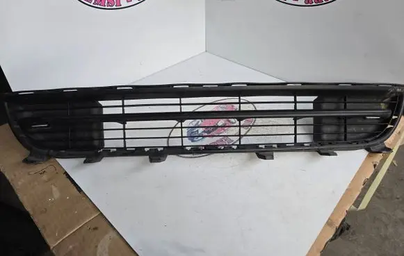 Porsche Panamera (970) Front bumper lower grill 97050554402