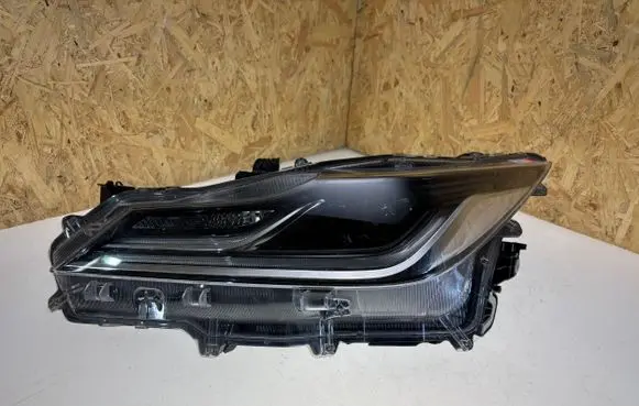 Toyota Corolla E210 E21 Headlight/headlamp 8115002T51 C12664
