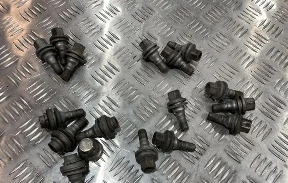Citroen C3 Aircross Nuts/bolts PK13552