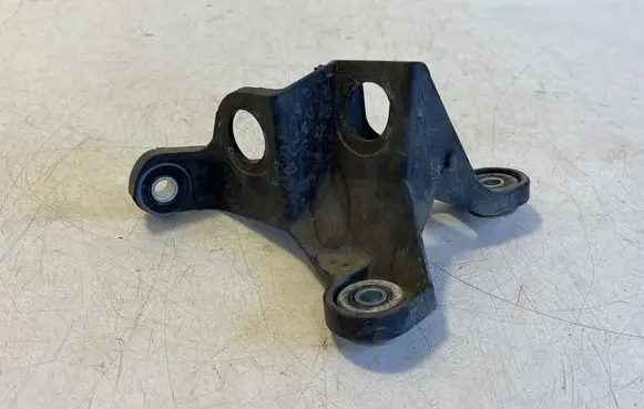 Audi Q2 - Gear shift cable bracket 5Q0711789