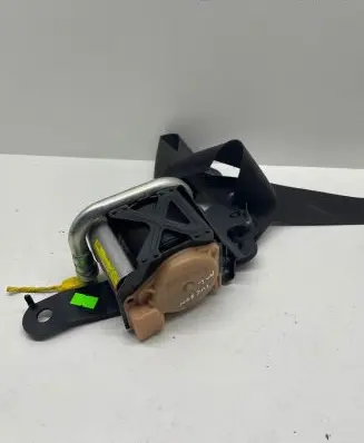 Hyundai Tucson JM Front seatbelt 888102E301 EF6EZ005