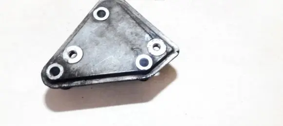 Opel Astra G Engine mounting bracket