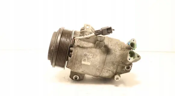 Renault Koleos I Air conditioning (A/C) compressor (pump) 926007877R