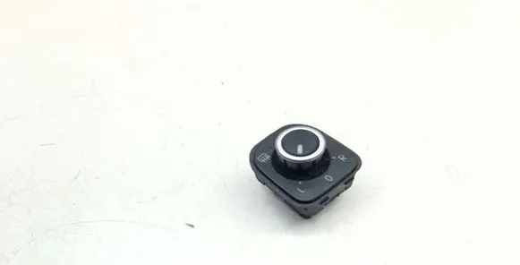 Volkswagen PASSAT CC Wing mirror switch 5K2959565