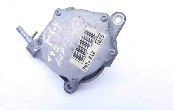 Toyota Auris E180 Vacuum pump 9465 051318