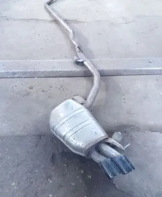 BMW 5 F10 F11 Muffler/silencer 8508186