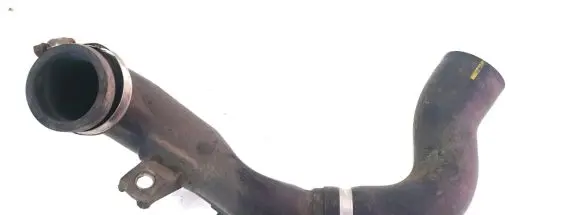 Toyota Avensis T270 Intercooler hose/pipe 173620R030