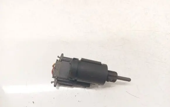 Skoda Superb B5 (3U) Brake pedal sensor switch 3B0945511C