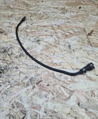 Mercedes-Benz E W211 Engine coolant pipe/hose A2115010225