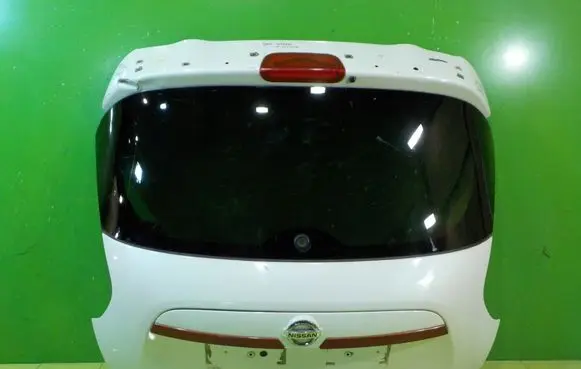 Nissan Juke I F15 Tailgate/trunk/boot lid XP240