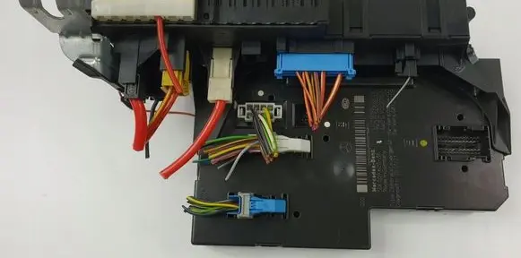 Mercedes-Benz E W212 Fuse module