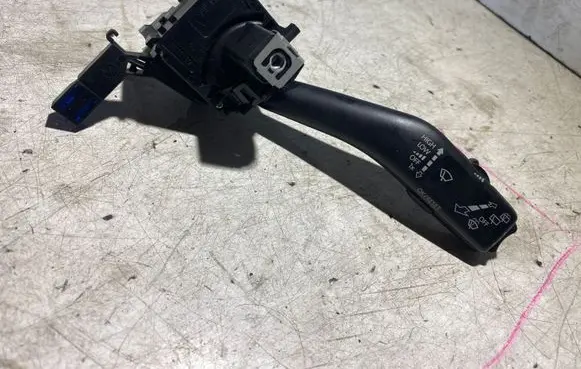 Volkswagen PASSAT B7 Wiper control stalk 1K0953519j
