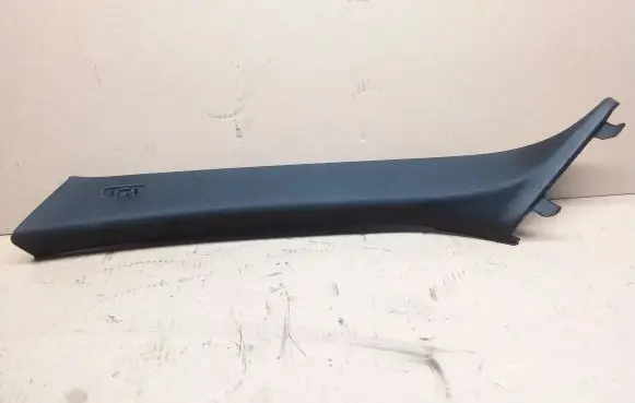 BMW 5 F10 F11 (A) pillar trim 9116347