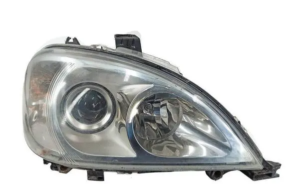Mercedes-Benz ML W163 Headlight/headlamp A0008201608 15619100 1638260082
