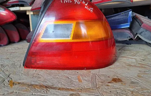Honda Civic Rear/tail lights
