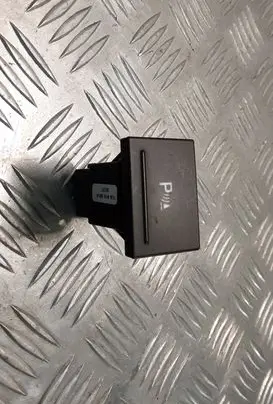 Volkswagen Touareg I Parking (PDC) sensor switch 7L6919281A