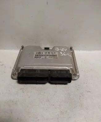 Volkswagen PASSAT B5.5 Engine control unit/module 038906019KD 0281011205