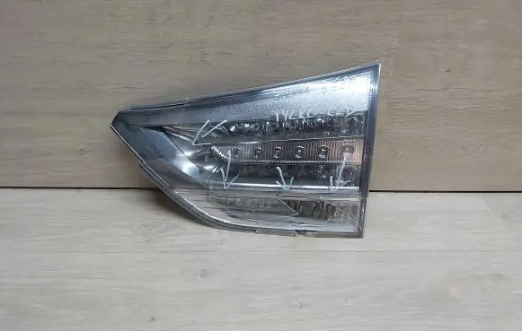 Toyota Sienna XL30 III Rear/tail lights