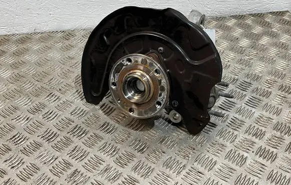 Audi A3 8Y Front wheel hub 5WA407257A