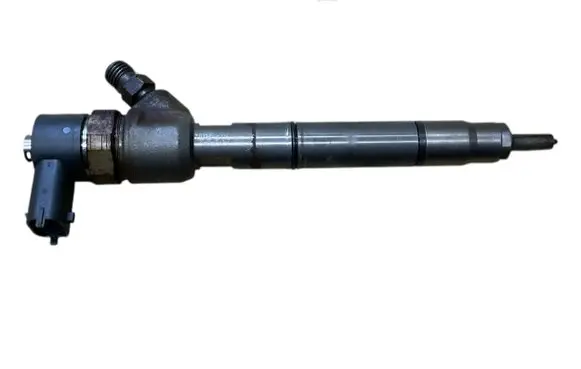 KIA Ceed Fuel injector 338002A400 0445110256