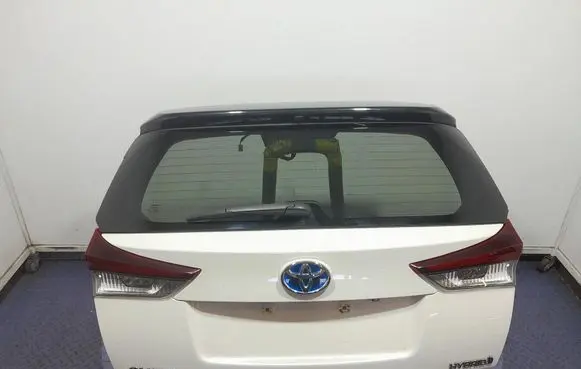 Toyota Auris E180 Tailgate/trunk/boot lid