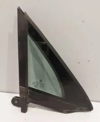 Volkswagen PASSAT B8 Front door vent window glass four-door 3G0845114G DOT27M25100AS2 E000184