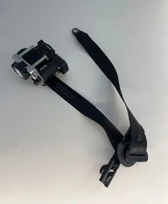 Audi Q7 4M Front seatbelt 4M0857705R 4M0857819 642819700B