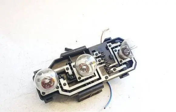 Audi A6 S6 C5 4B Tail light bulb cover holder BL3158B