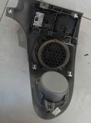 Renault Trafic III (X82) Other dashboard part 683100728R