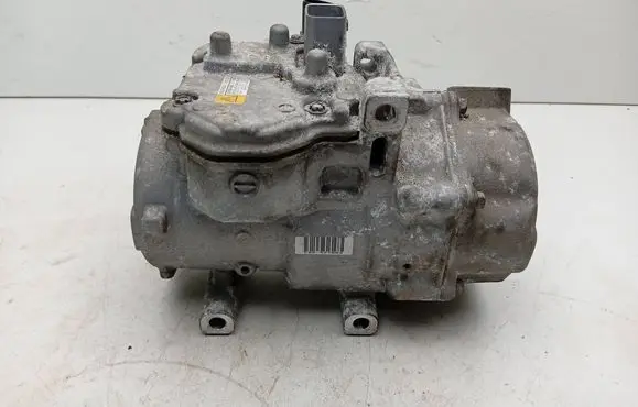 Lexus RX 450H Air conditioning (A/C) compressor (pump) 0422000464