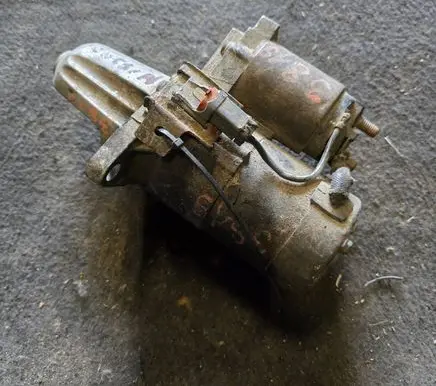 Nissan Primera Starter motor M000T0285A 233001M215