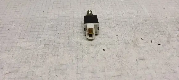 Opel Frontera B Brake pedal sensor switch