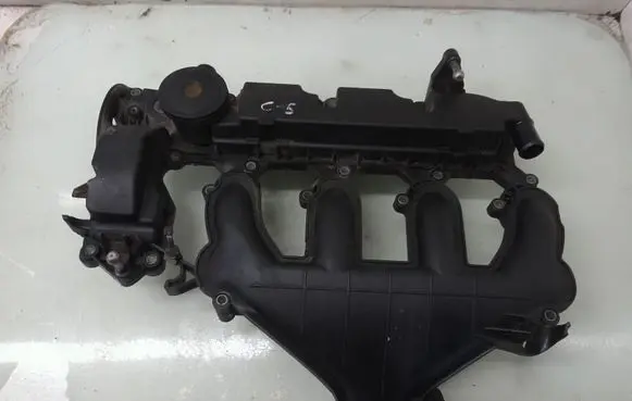 Citroen C5 Intake manifold 9645977980