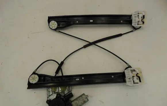 Mini Cooper Countryman R60 Front door window regulator with motor 9800566