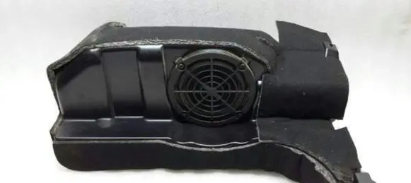 Audi A6 S6 C5 4B Subwoofer speaker 4B9035382A