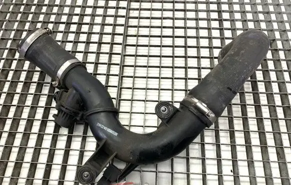 Volkswagen Arteon Intercooler hose/pipe 