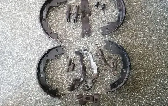 Nissan Qashqai+2 Brake pads (rear) 