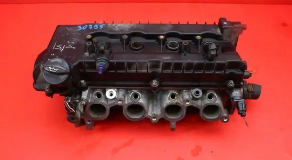 Mitsubishi Colt CZ3 Engine head MN155155H