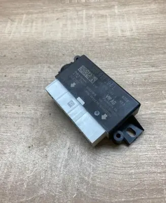 Volkswagen PASSAT B8 Parking PDC control unit/module 5Q0919294L 5Q0919294A