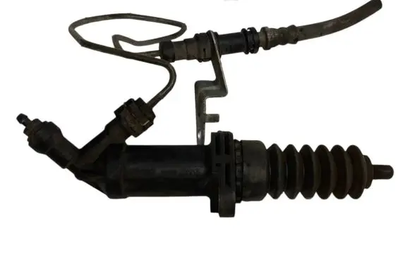 BMW 3 E90 E91 Clutch master cylinder 6775872