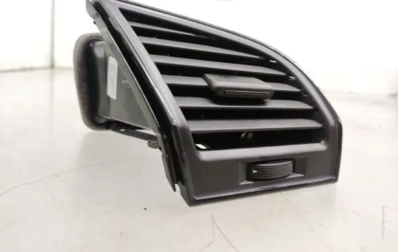 Skoda Fabia Mk3 (NJ) Dashboard side air vent grill/cover trim 6V0819702B