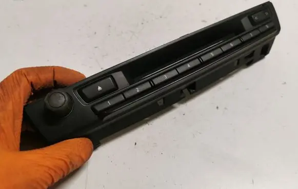 BMW X5 E70 Sound control switch 