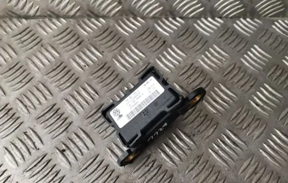 Audi A3 S3 8P ESP acceleration yaw rate sensor 7H0907655A