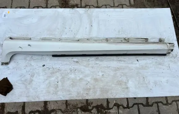 Volvo C30 Sill 30779138