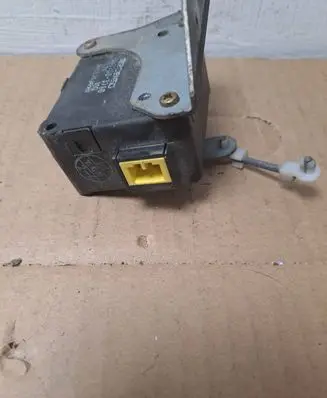Jeep Grand Cherokee Air flap motor/actuator 0637003780