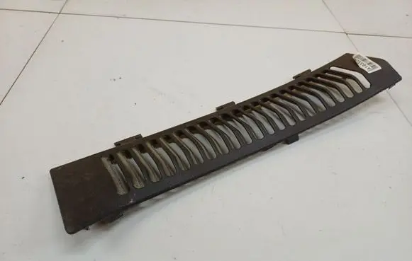 Peugeot 807 Dash center air vent grill M30357M