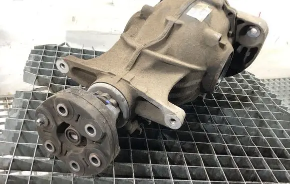 BMW 5 GT F07 Rear differential 7584448